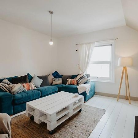 Indigo Snug - Gorgeous 2 Bed Flat In The Heart Of קרומר מראה חיצוני תמונה