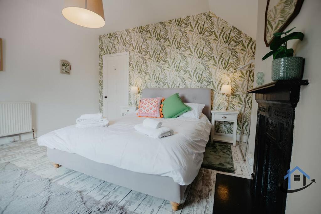Indigo Snug - Gorgeous 2 Bed Flat In The Heart Of קרומר מראה חיצוני תמונה